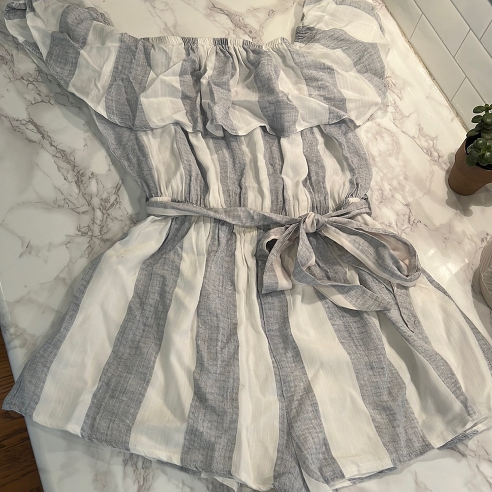 Romper Blue and White with Ruffle fold SEEK